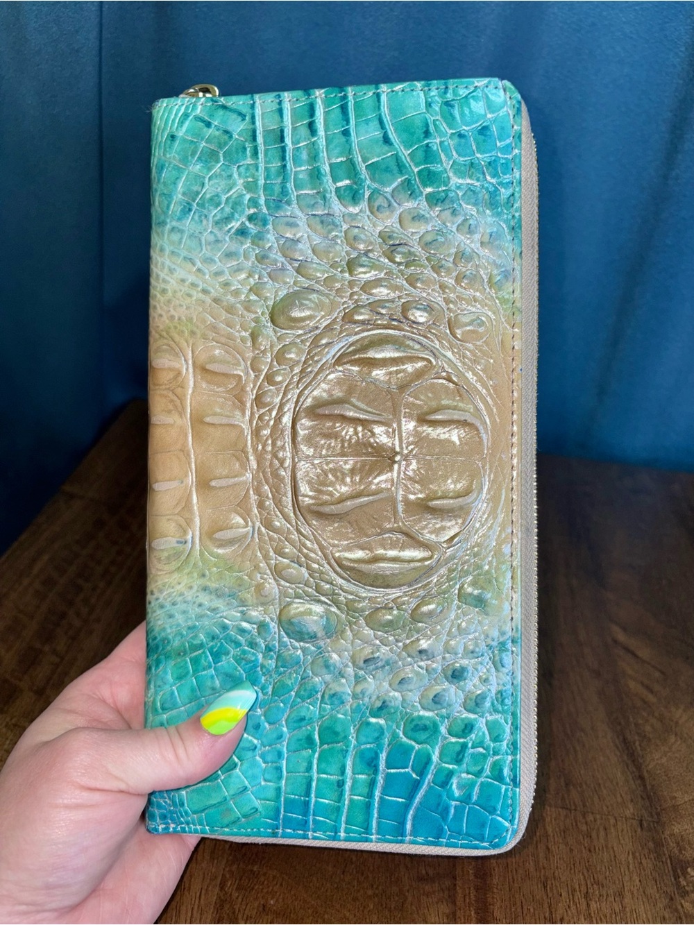 Brahmin GUC Skyler - Ocean Ombré - Travel Wallet/Clutch - FULL Eye - HTF, Rare - Picture 14 of 15